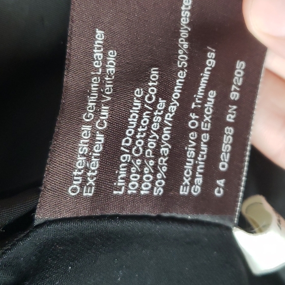 Mens Danier leather jacket. - Picture 5 of 7